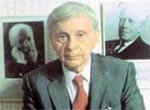 Dve glavy iz semeynoy khroniki